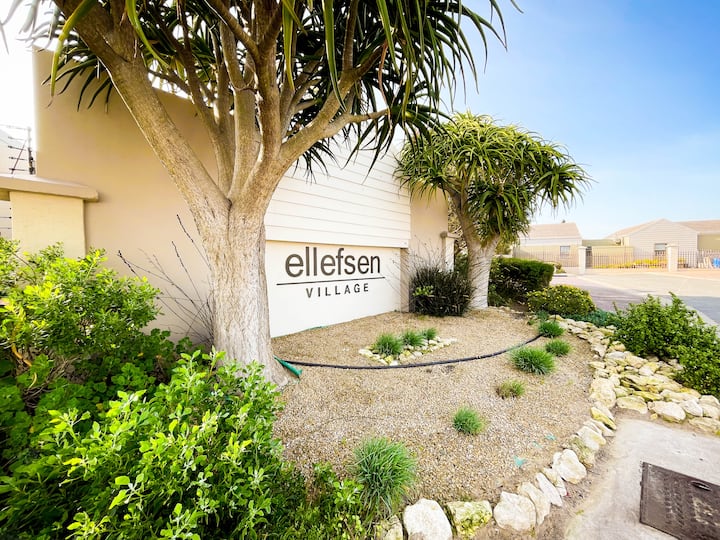 2 Bedroom Property for Sale in Langebaan Country Estate Western Cape